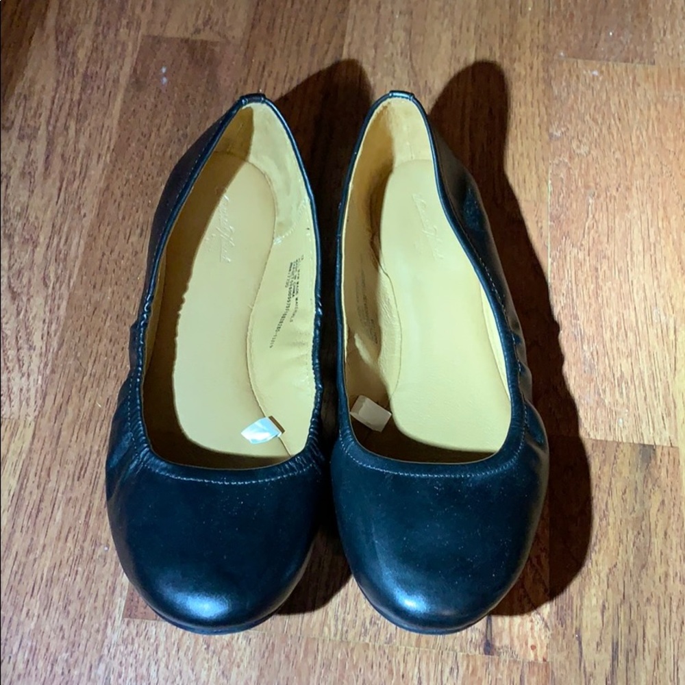 Black flats